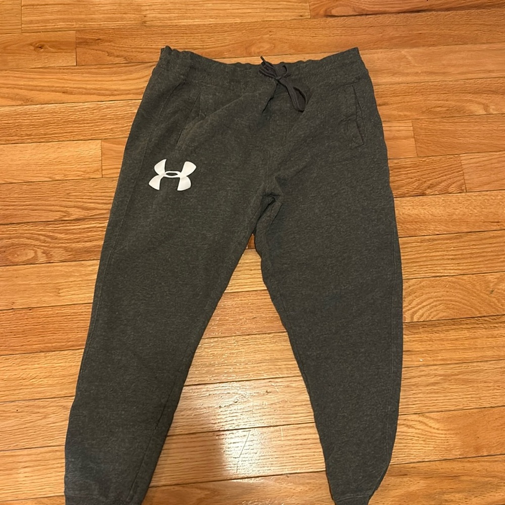 Men’s Under Armor Charcoal Grey Sweatpants XL